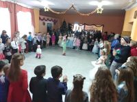 Новогодние представления для дошколят и учеников Перемиловской школы